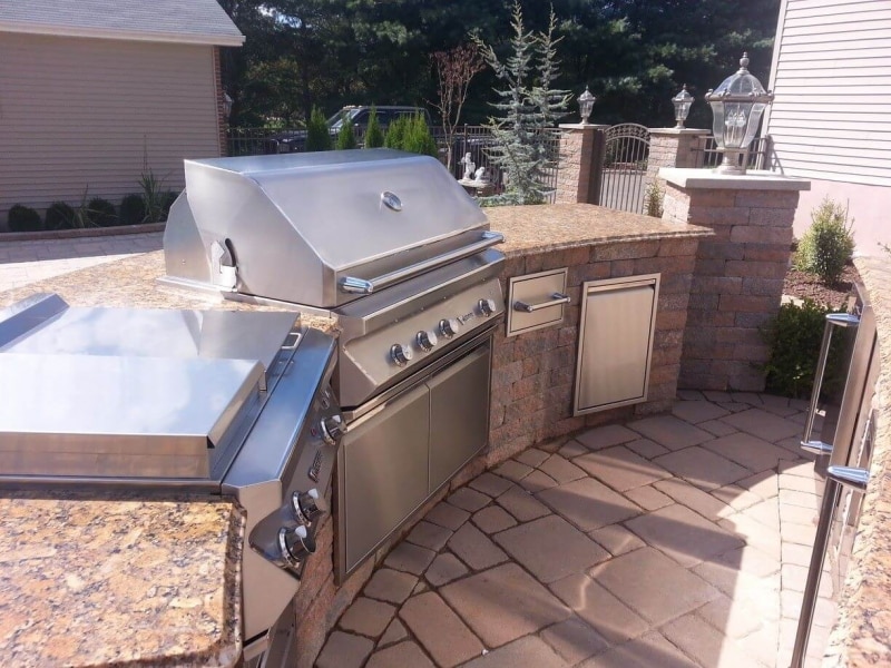Outdoor Kitchens – Picture Perfect Landscaping & Property Management